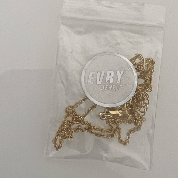 EVRY JEWLES necklace - Picture 3 of 3